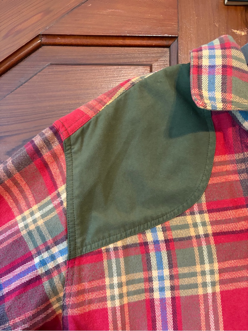 LizWear women’s Red Plaid Flannel Shirt with Contrast Shoulder - Picture 5 of 7